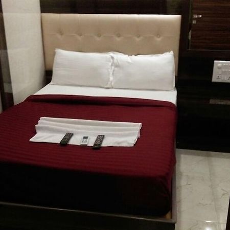 Hotel Palace Residency Bombay Eksteriør billede